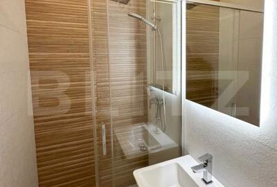 Apartament cu 3 camere decomandat în Aradului