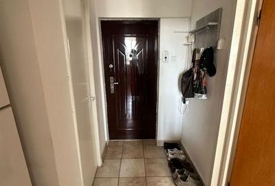 Apartament 2 camere Bulevardul Alexandru Obregia Sector 4 - 5