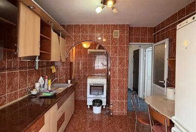 Apartament cu 3 camere decomandat în Central - 7