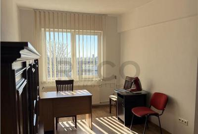 Spațiu comercial, de 32 mp, în Central - 2