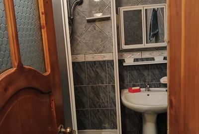 Apartament cu 4 camere în Micro 3 - 8