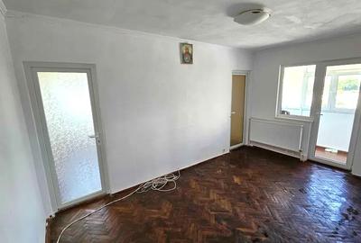 Apartament cu 3 camere, etaj 3/4 suprafata totala 44 mp zona Sabroso - 2