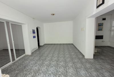 Apartament transformat in spatiu comercial,pret 119000 euro - 8