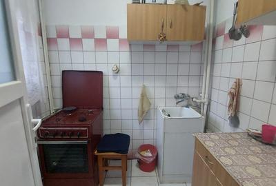 Vand garsoniera etj 1 zona Micalaca - 3