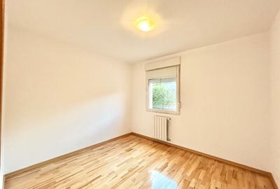Duplex cu 6 camere cu Canalizare în Iancu Nicolae - 10
