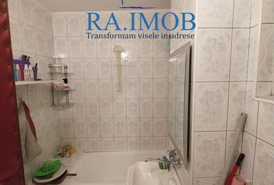 Apartament cu 3 camere decomandat în Republicii - 8