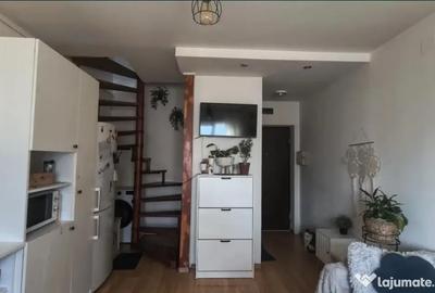 Apartament cu 3 camere decomandat în Noua - 7