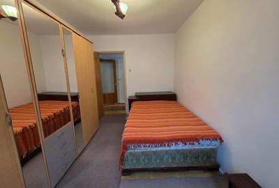 Titan, 10 minute metrou, chiar la intrarea in parcul IOR, pe Lotrioara, - 3