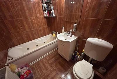Apartament 2 camere, decomandat - zona Ampoi 3 - 7