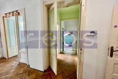 VANZARE VILA INTERBELICA VATRA LUMINOASA NECESITA RENOVARE CURTE PROPRIE - 1