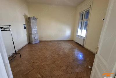 Semicentral, 4 camere, P-ta Maria-P-ta Sinaia, et 1 - 3