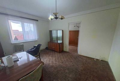 Apartament 2 camere | 37 mp | etaj 3/4- de vanzare pe Str. Rosiorilor - 1