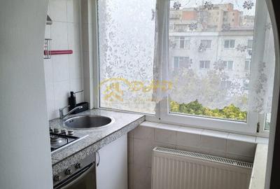 Apartament 3 camere decomandat in zona Canta - 29