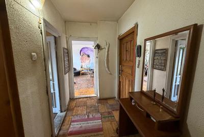 Apartament cu 2 camere decomandat în Central - 1