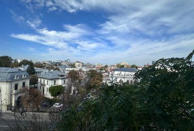 Apartament cu 3 camere decomandat în P-ța Romană - 3