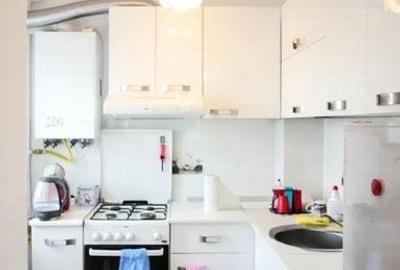 Garsonieră decomandată în Central - 1