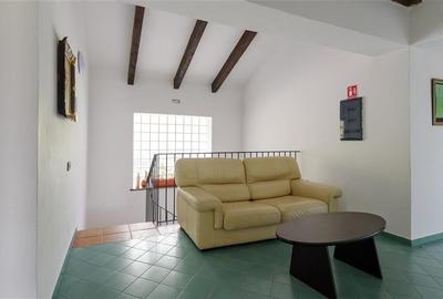 Pensiune:3 km de Castelul Bran,2.900mp teren,piscina,ciubar,teren sport,aviz ISU - 20
