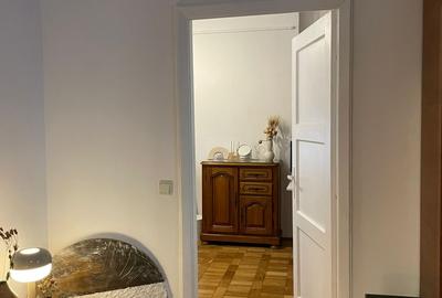 Parter in Vila cu intrare Individuală / Cotroceni/ Centrala Proprie - 13