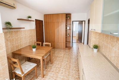 Apartament cu 3 camere decomandat în 6 Vânători - 5