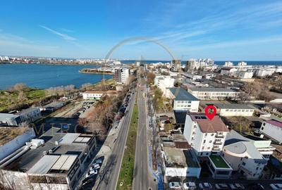 Hotel 3 Stele de Vânzare la  Delfinariu, aproape de Mamaia - 1