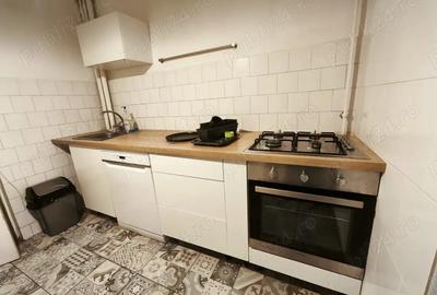 Apartament zona 300 - 2