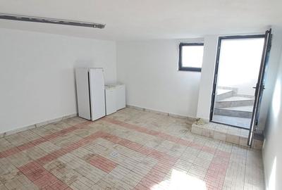 Spațiu comercial, de 120 mp, în Central - 5