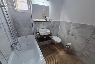 Apartament cu 3 camere decomandat în Central - 8