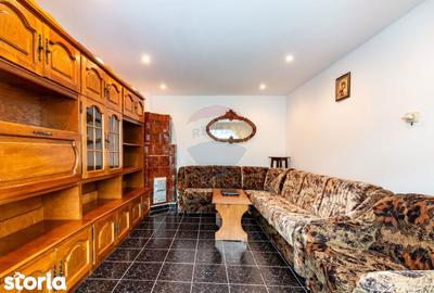 Casă cu 5 camere cu Teren 1842 Mp în Șotânga - 10