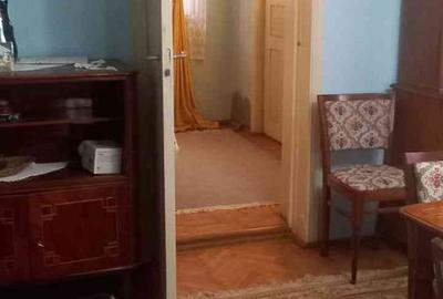 Casă cu 3 camere cu Teren 3207 Mp în Central - 4