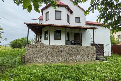 Ocazie_Padurea Snagov_Casa in stil Victorian,304mp ,s.d., 2000 mp ter, potential