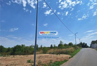 Teren de 3083 mp, în Săftica