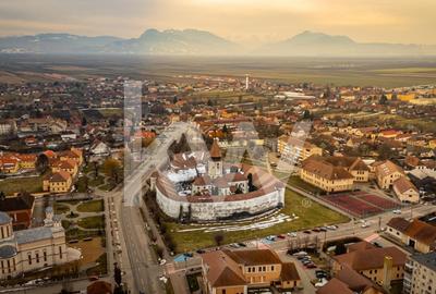 Casă individuală cu 5 camere cu Canalizare în Prejmer - 2