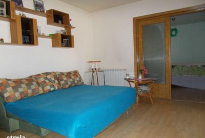 Casă cu 5 camere cu Teren 70 Mp în Central - 17