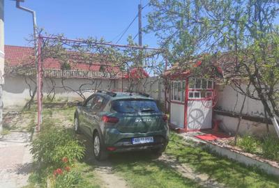 Casă cu 4 camere decomandat în Ighiu
