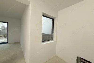 Duplex cu perete dublu cu toate utilitatile | Sanandrei - 10