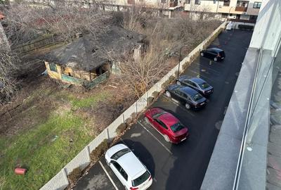 Apartament cu 3 camere decomandat în Apărătorii Patriei - 17