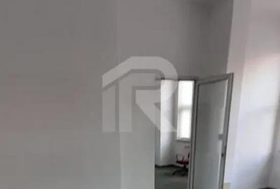 Spațiu comercial, de 1,300 mp, în Unirii - 10