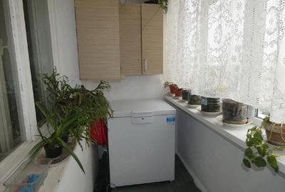 Apartament cu 2 camere decomandat în Berceni - 3