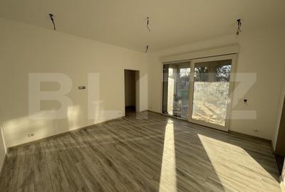 Casă individuală cu 6 camere cu Canalizare în Exterior Est - 10