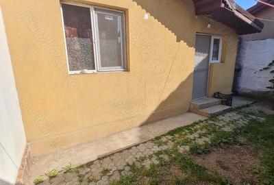 Vanzare casa + teren + garaj + foisor - 2