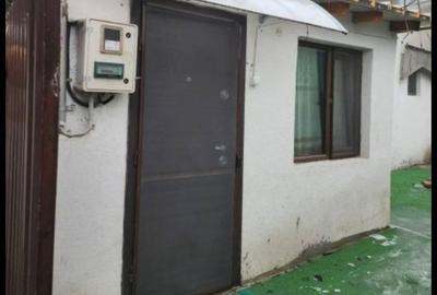 Casă cu Teren 86 Mp în Central - 1