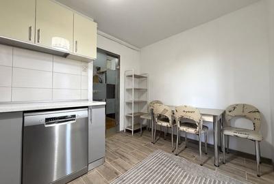 Apartament cu 3 camere decomandat, mobilat în Lipovei - 8
