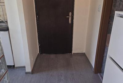 Inchiriez garsoniera decomandata in Deva, zona Zamfirescu, etaj 1, Inchiriez garsoniera decomandata in Deva, zona Zamfirescu, etaj 1, - 8