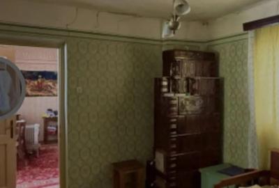 Casa locuibila + teren 2750 mp, central Vacarea, 5 km de Targu Jiu ideal firma solarii magazin - 1