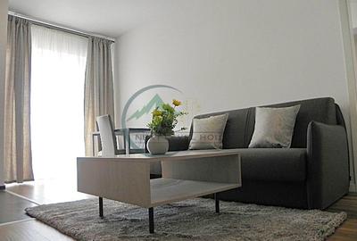 Apartament cu 2 camere semidecomandat, mobilat în Tractorul - 2