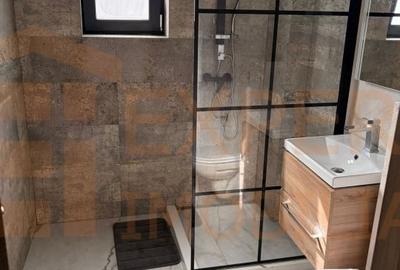 Apartament cu 2 camere decomandat, mobilat în Tomis Plus - 5