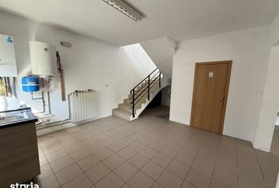 Casă cu 3 camere cu Teren 650 Mp în Central - 9