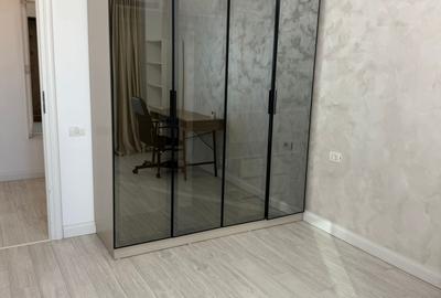 Apartament de închiriat cu 4 camere, zona Faleză Nord - 4