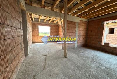 Casă individuală cu 4 camere cu Teren 435 Mp în Micești - 17