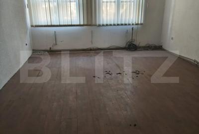 Spatiu multifunctional, zona ultracentrala, 1883mp, Siret - 12